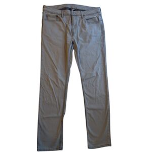 True Classic Men’s Gray Slim Fit Jeans Size 34  Stretch Denim Pants Modern Clean